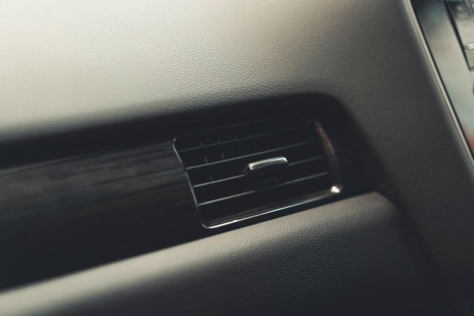 Озонування салону автомобіля